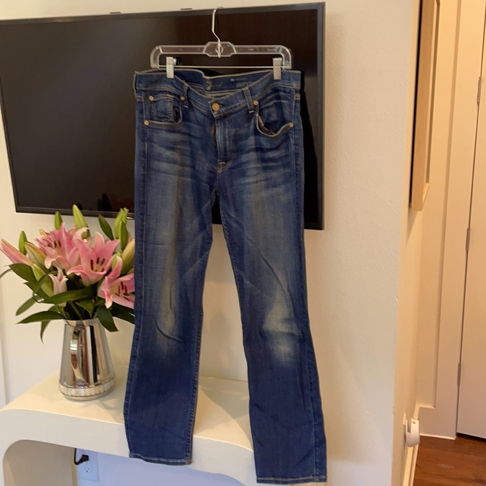 7 for All Mankind relaxed skinny jeans size 31